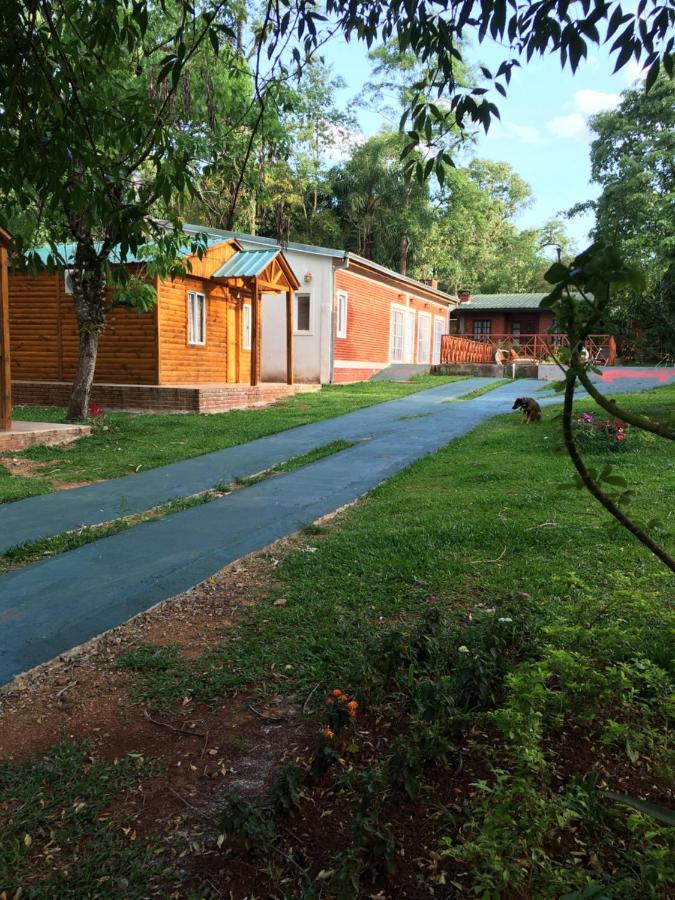 Posada Enki Puerto Iguazu Exterior photo